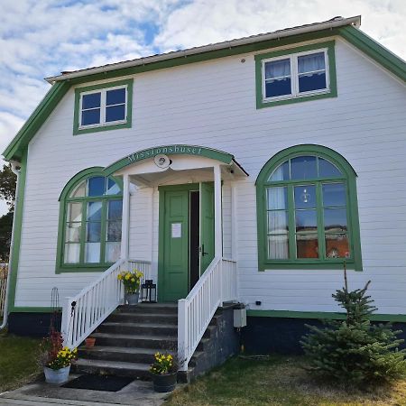 Missionshuset Bed & Breakfast Sandhamn Luaran gambar