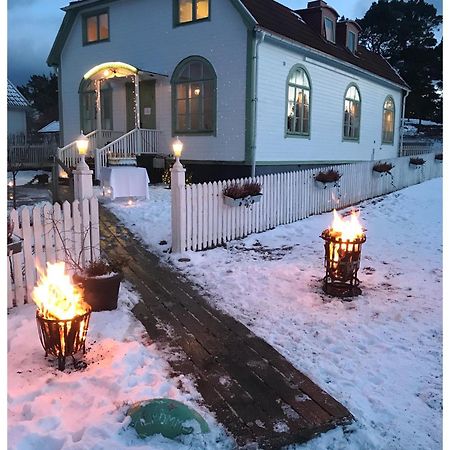 Missionshuset Bed & Breakfast Sandhamn Luaran gambar